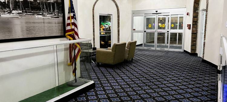 德拉万呗盟套房酒店-近日内瓦湖(Baymont by Wyndham Delavan Near Lake Geneva)图片