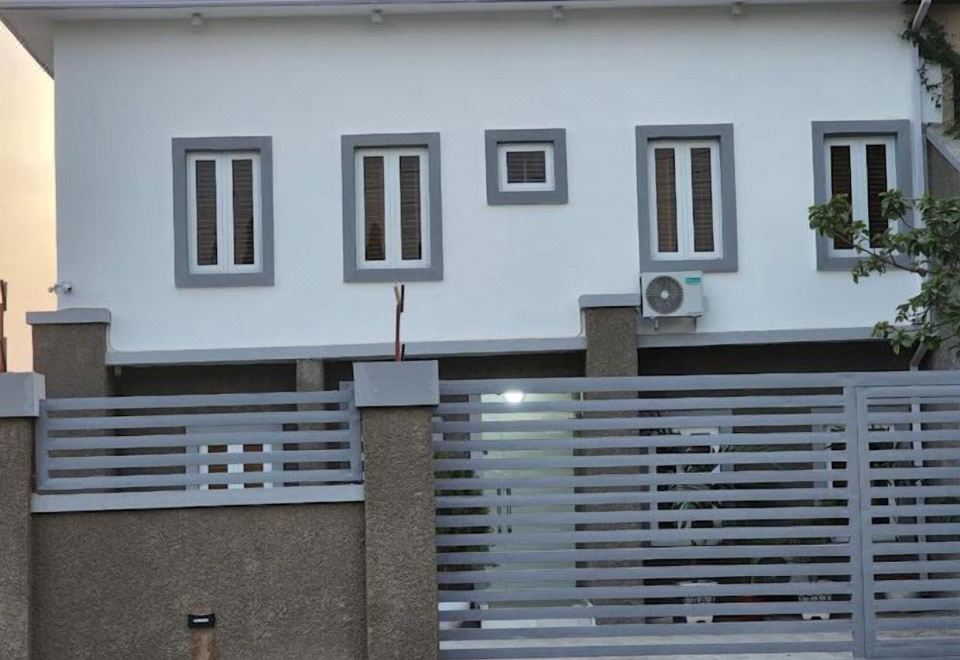 Coco Luxury Apartment Hotel Overview