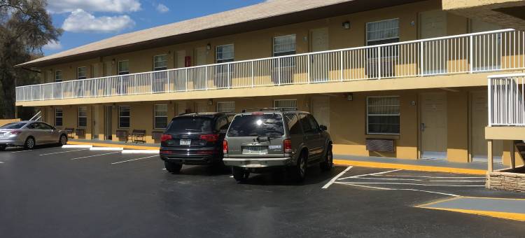 Blue Spring Inn Orange City图片