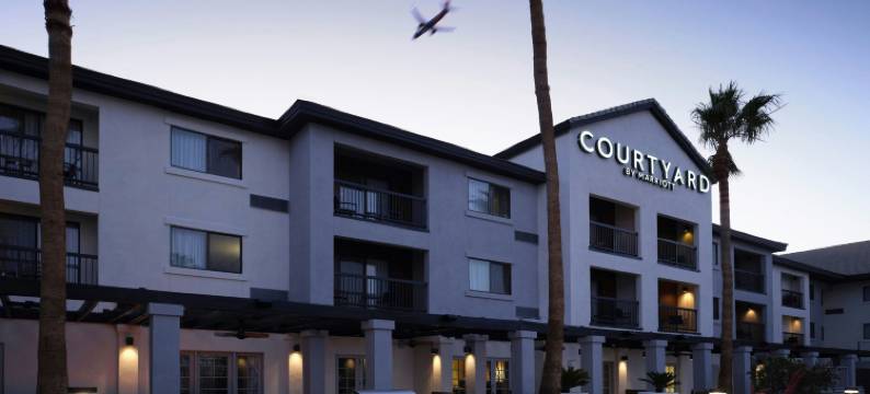 拉斯维加斯亨德森/绿谷万豪万怡酒店(Courtyard Las Vegas Henderson/Green Valley)图片