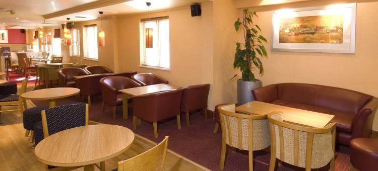 斯劳普瑞米尔酒店(Premier Inn Slough)图片