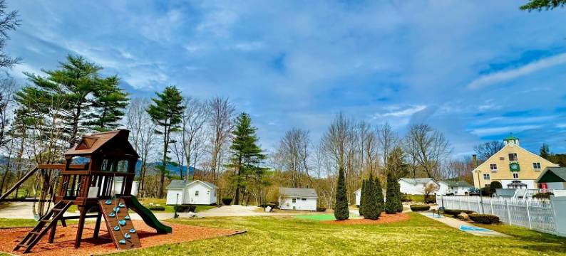 梅里尔农场度假村(Merrill Farm Inn)图片