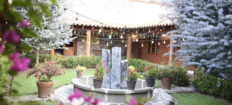 里尔华斯卡卡索纳酒店(Hotel la Casona Real)图片