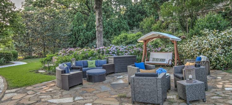 观景台湖畔旅馆(Lookout Point Lakeside Inn)图片