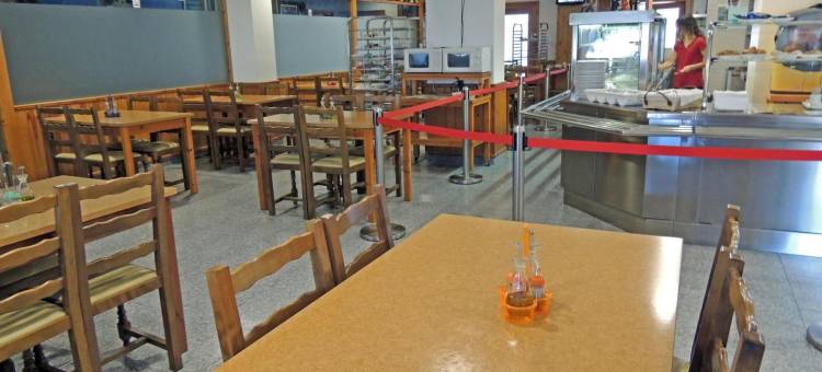 维洛比酒店(Hotel Vilobi)图片