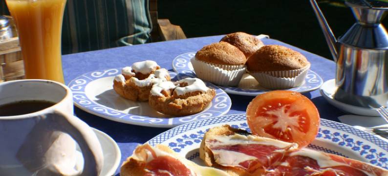 埃尔康恰德拉加伊纳酒店(El Canchal de la Gallina -Cafetería -Aparcamiento Gratis - Jacuzzi)图片