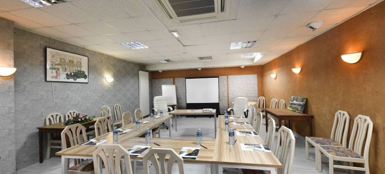 邮政大酒店 德拉珀斯特大酒店(Les Portes du Cantal)图片