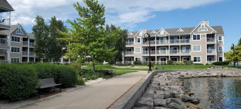 布里奇波特滨水度假村(Bridgeport Waterfront Resort)图片