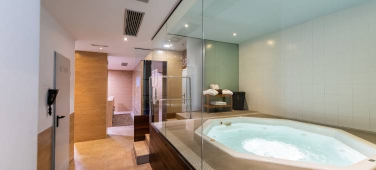 雅典娜山谷公寓式酒店(Aparthotel Atenea Valles)图片