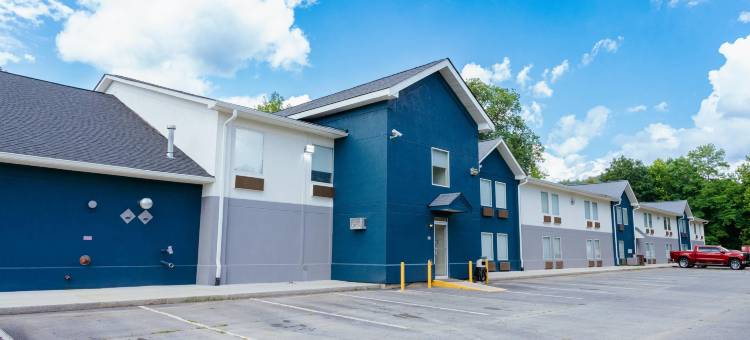 迪拉德克拉丽奥波恩特酒店 - 近蓝岭山脉(Clarion Pointe-Dillard Near Blue Ridge Mountains)图片