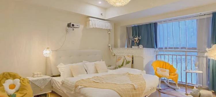 如棠巨幕影音公寓(河西万达广场店)图片