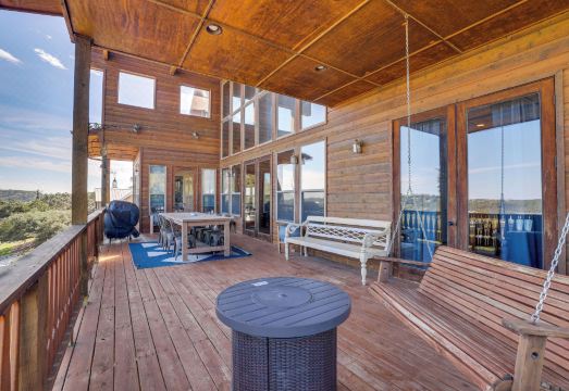 Scenic Canyon Lake Vacation Home Near Boat Ramp! Hotel Overview