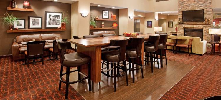 沃特敦希尔顿欢朋旅馆&套房酒店(Hampton Inn & Suites Watertown)图片