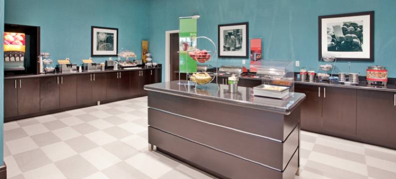 科尔尼欢朋酒店(Hampton Inn Kearney)图片