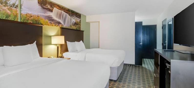 克拉丽奥波因特贾斯珀(Clarion Pointe)图片