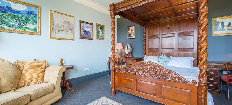 Mansion in Carmarthen with Pool & Valley Views图片
