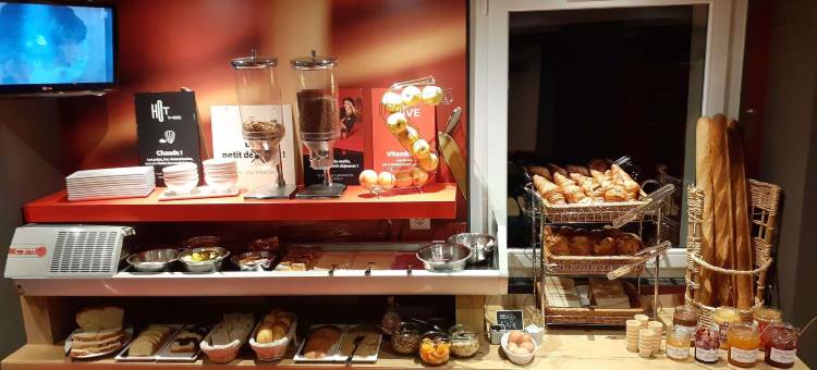 宜必思富尔米酒店(Ibis Fourmies)图片