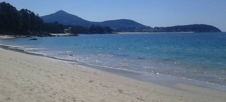 Villa in Sanxenxo with Sea View & Pool图片