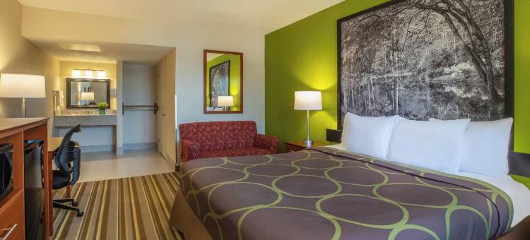 湖城速8酒店(Super 8 by Wyndham Lake City)图片