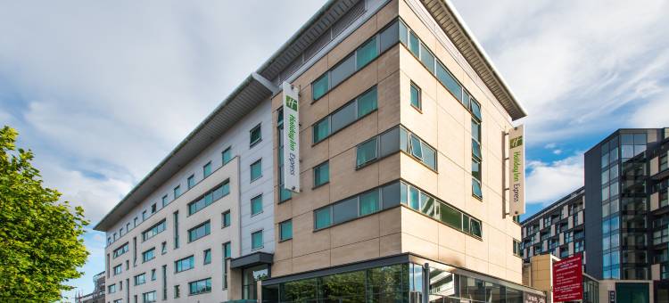 Holiday Inn Express 利兹城市中心 - 军械库(Holiday Inn Express Leeds City Centre - Armouries)图片