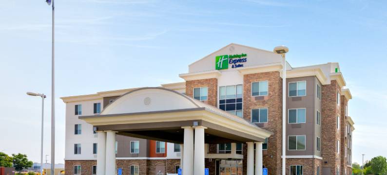 智选假日套房酒店安大略省(Holiday Inn Express & Suites ONTARIO by IHG)图片