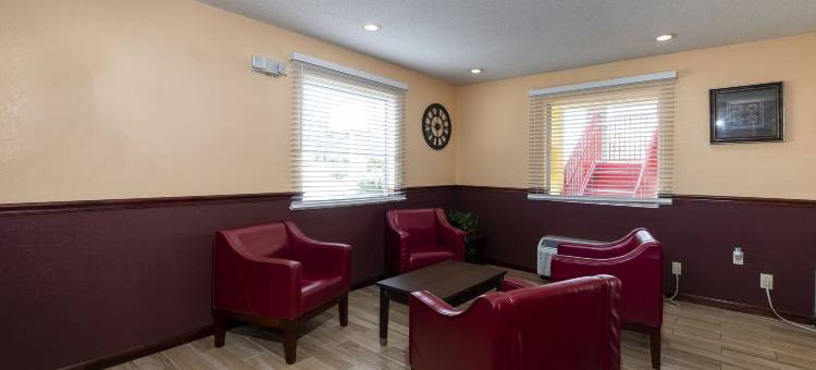 弗多斯塔大学红顶酒店(Red Roof Inn Valdosta - University)图片
