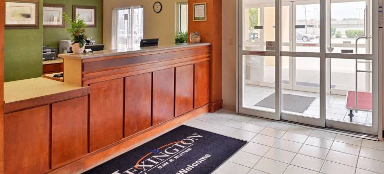 奥塔姆瓦贝斯特韦斯特必住优质酒店(SureStay Plus Hotel by Best Western Ottumwa)图片