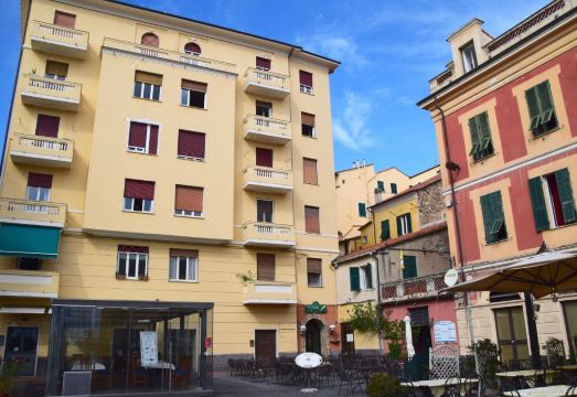 Sunrise Apartment Seaview - Happy Rentals Hotel Overview