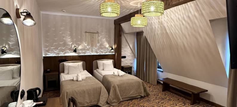 迪沃尔波古辛餐厅酒店(Dwór Bogucin Hotel&Restauracja)图片