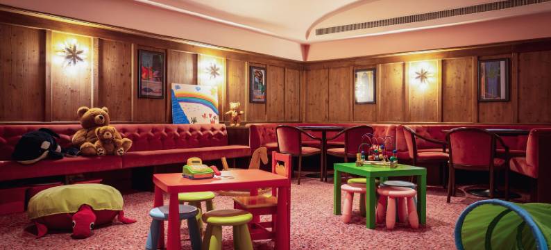 克洛斯特斯日星酒店(Sunstar Hotel Klosters)图片