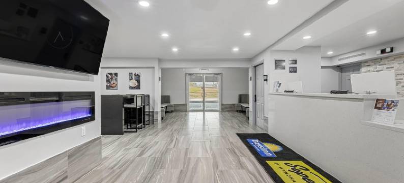 Days Inn & Suites by Wyndham Texas City(Days Inn & Suites by Wyndham Texas City)图片