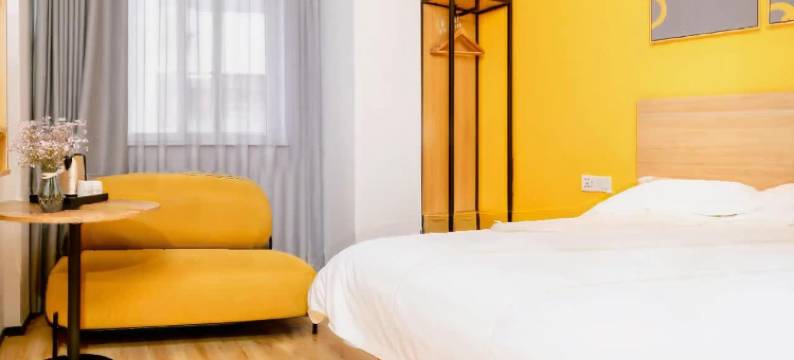 布丁严选酒店(南京鼓楼玄武湖玄武门地铁站店)图片