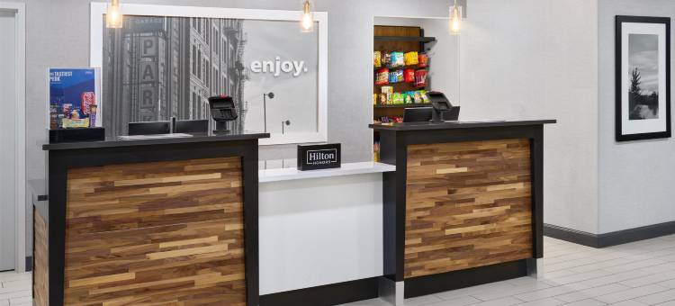 北帕西帕尼欢朋套房酒店(Hampton Inn & Suites Parsippany/North)图片