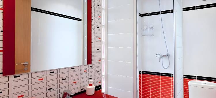 阿布里尔旅馆(Hostal Abril Madrid)图片