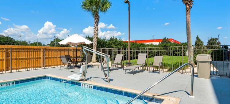 大学城广场彭萨科拉欢朋套房酒店I-10 N(Hampton Inn & Suites Pensacola I-10 North at University Town Plaza)图片