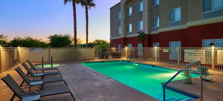 里奇克雷斯特欢朋酒店及套房(Hampton Inn & Suites Ridgecrest)图片