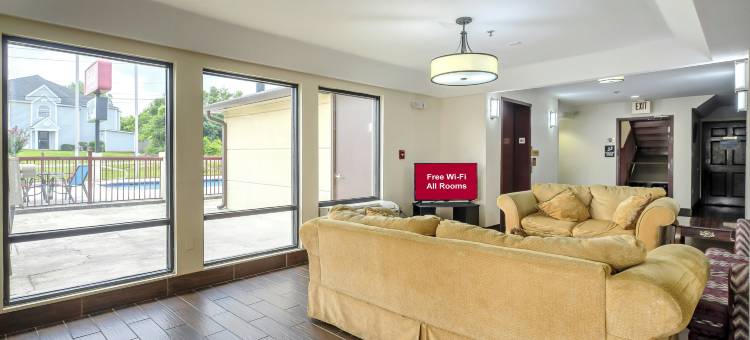 莫比尔-蒂尔曼斯角红顶套房酒店(Red Roof Inn & Suites Mobile SW - I-10)图片