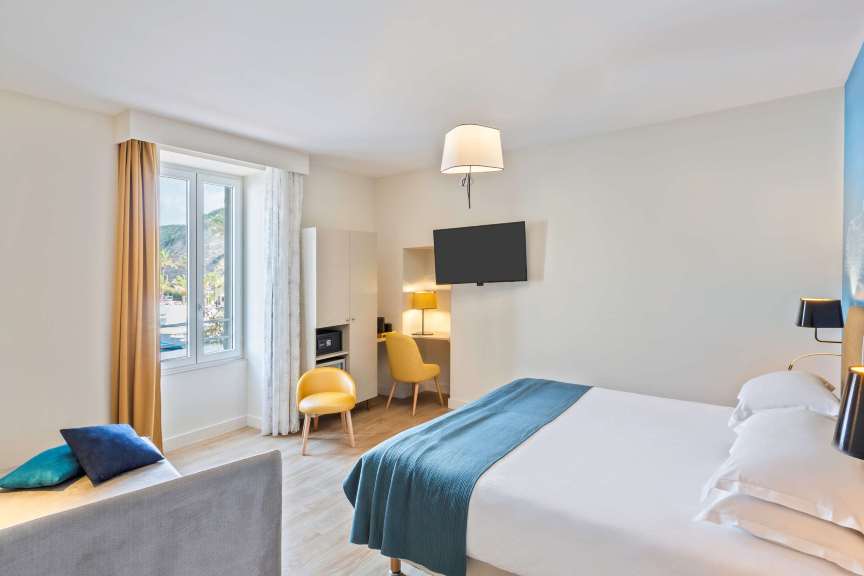Best Western Hotel du Roy DAragon Hotel Overview