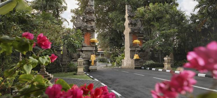 巴厘岛王朝假日酒店(Bali Dynasty Resort)图片