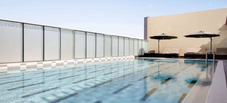 马斯喀特-阿尔古布拉华美达安可酒店(Ramada Encore by Wyndham Muscat Al-Ghubra)图片