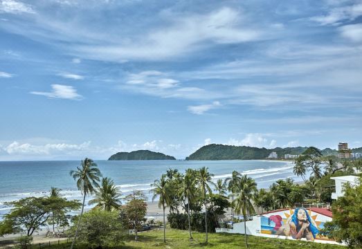 Insane Ocean Views. Brand New Condo!! 2 Bedroom Condo Hotel Overview