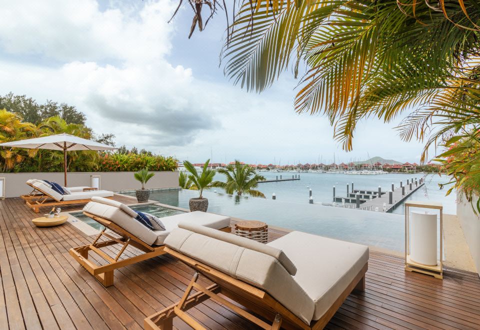 L Escale Resort Marina & Spa Over view