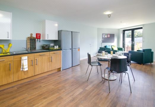 Ensuite Rooms for Students Only-Bangor Hotel Overview