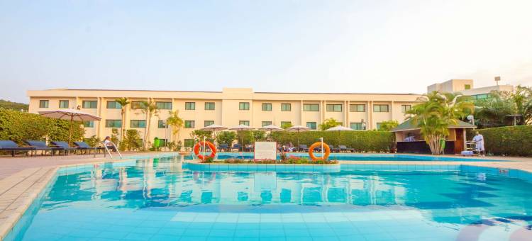 皇家嘉年华酒店(Fiesta Royale Hotel)图片