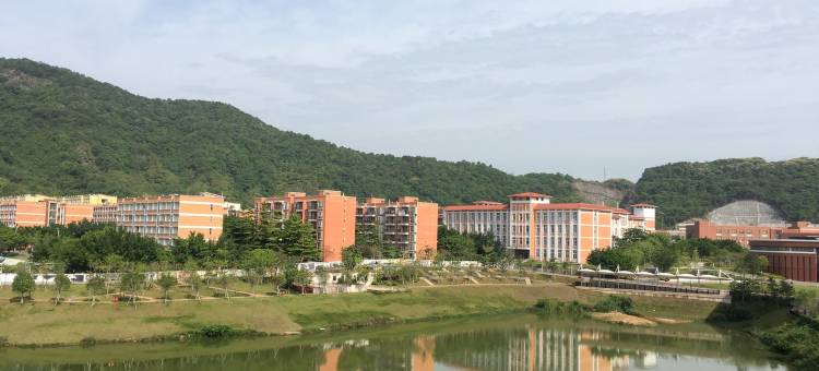 慢与你设计师保利桃花源店民宿(博学路3号分店)图片