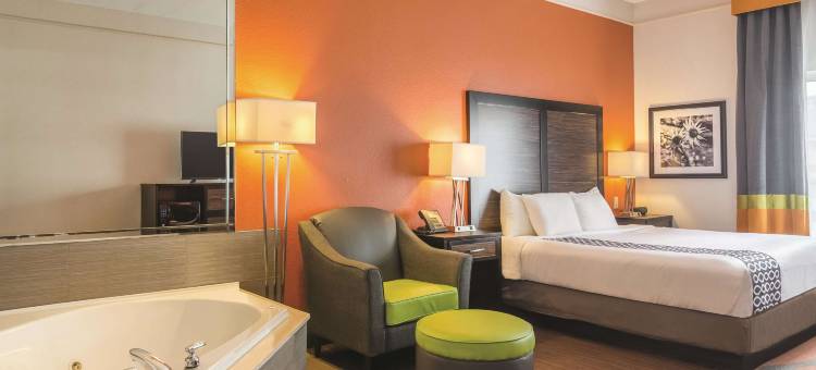 普拉特维尔拉昆塔温德姆套房酒店(La Quinta Inn & Suites by Wyndham Prattville)图片