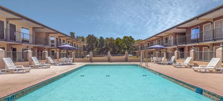 拉沃尼亚戴斯酒店(Days Inn by Wyndham Lavonia)图片