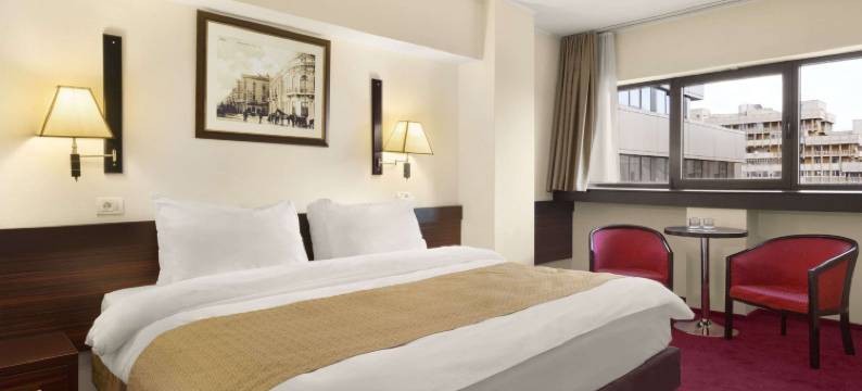 雅西市中心温德姆华美达酒店(Ramada by Wyndham Iasi City Centre)图片