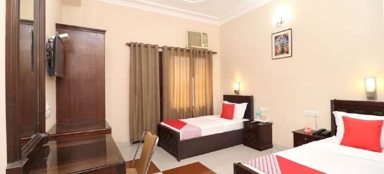 OYO 17381 Hotel City Look图片