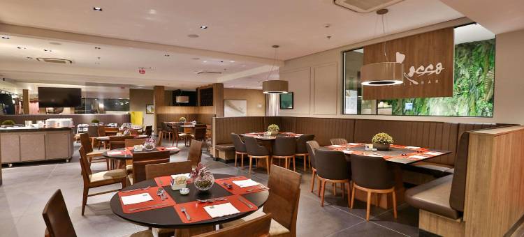 布卢梅瑙凯艺酒店(Quality Hotel Blumenau)图片